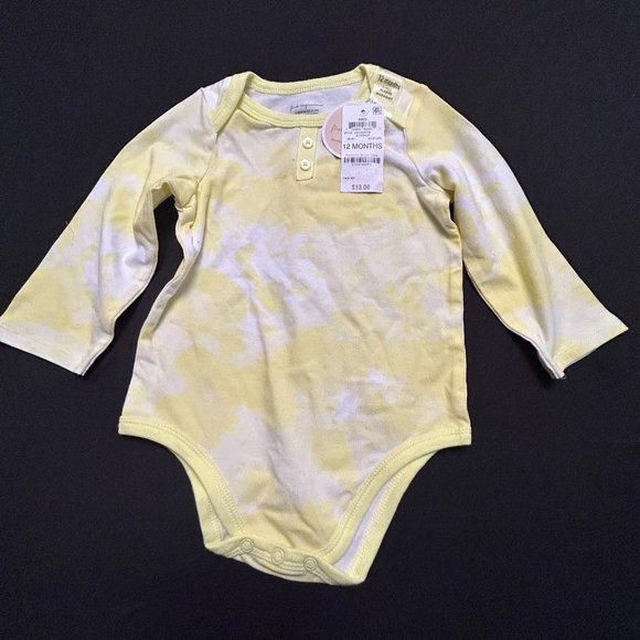 FIRST IMPRESSIONS UNISEX YELLOW/WHITE TOP - Picture 1 of 3